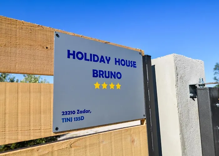 Vila Wonderful House Bruno With Pool