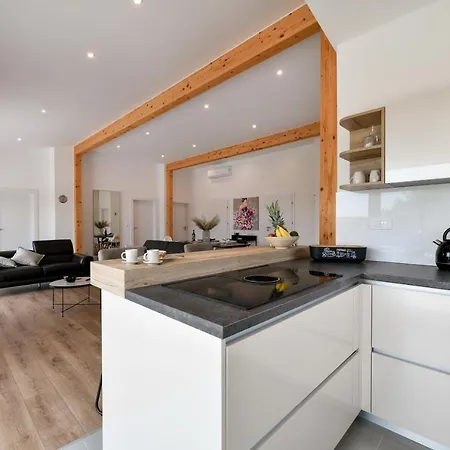 Wonderful House Bruno With Pool Villa