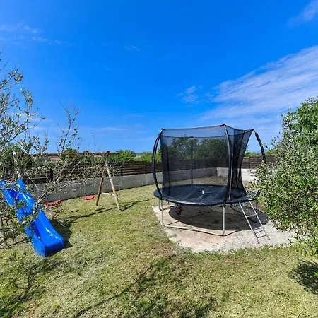 Wonderful House Bruno With Pool ザダル